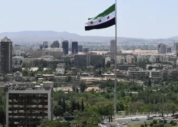 كونوكو فيليبس تخفض ربع قوتها العاملة وسط انتقادات لإدارتها