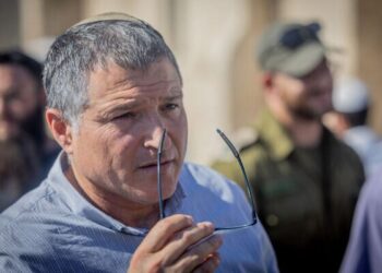 تعيين الجنرال المتقاعد دافيد زيني رئيساً جديداً لجهاز الشاباك