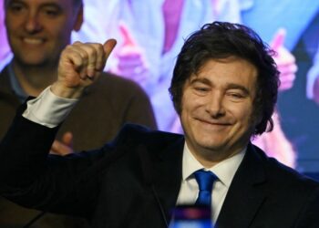 ميلي يشكر الأرجنتينيين بعد فوز حزبه في الانتخابات النصفية