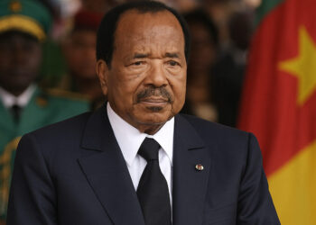 القوات الباكستانية تسيطر على 19 موقعاً حدودياً أفغانياً بعد اشتباكات عنيفة مع طالبان