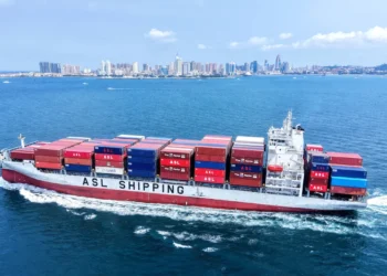 تصاعد التوتر بين مانيلا وبكين بعد استخدام مدافع المياه ضد سفينة فلبينية في بحر الصين الجنوبي