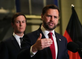 نائب الرئيس الأميركي جي دي فانس يفتتح مركز التنسيق الأميركي-الإسرائيلي لوقف إطلاق النار في غزة