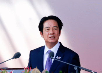 تايوان تعتمد ميزانية دفاعية إضافية بقيمة 40 مليار دولار لتعزيز قدراتها غير المتكافئة وسط تصاعد الضغط العسكري الصيني