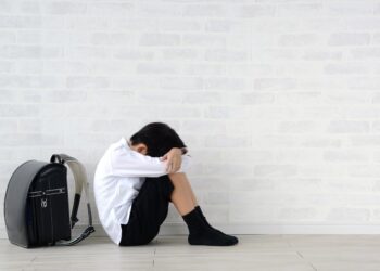 اليابان تسجل رقمًا قياسيًا في تغيب الطلاب وارتفاعًا غير مسبوق في حالات التنمر والانتحار المدرسي