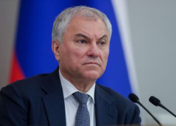 فولودين: “العملاء الأجانب” خونة ويجب تشديد القوانين لحماية أمن روسيا القومي