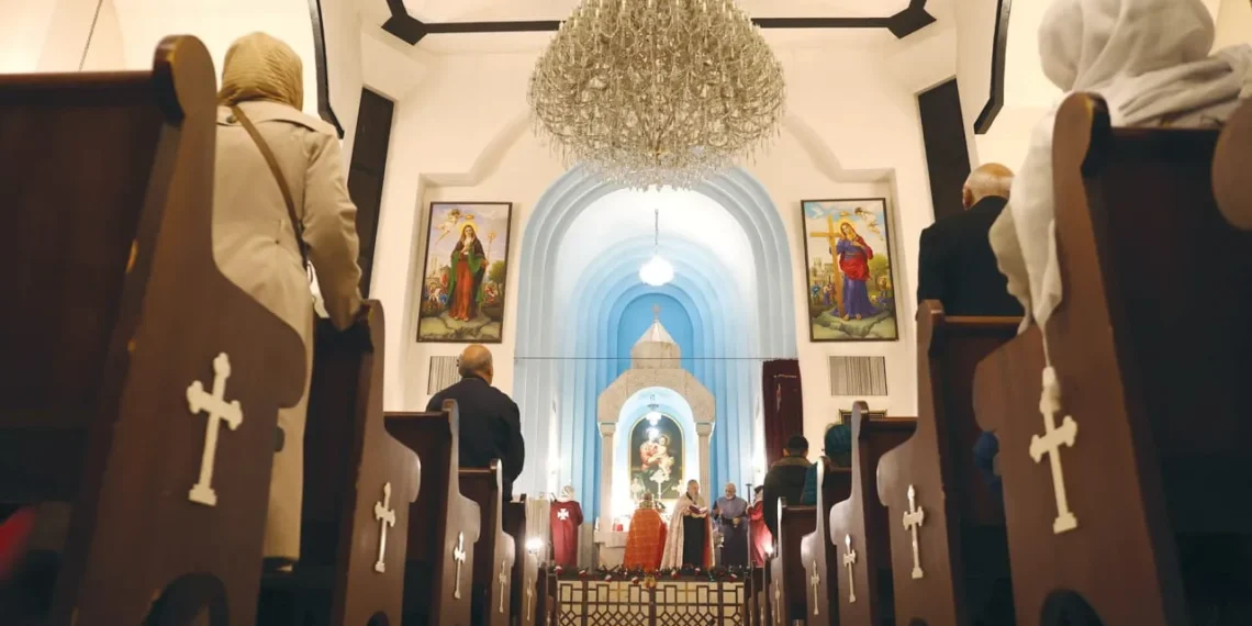 تقرير حقوقي: إيران تكثف القمع ضد الأقليات الدينية بعد الحرب مع إسرائيل