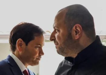 ماكرون يكشف عن خدمة عسكرية تطوعية جديدة لتعزيز قدرات الجيش الفرنسي ابتداءً من 2026