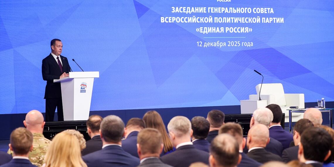 مدفيديف يستعرض حصاد العام ويؤكد «حتمية النصر» وسط تصعيد لغته تجاه خصوم روسيا