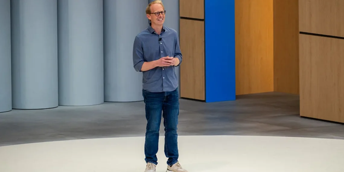 اختفاء صورة لترامب من ملفات إبستين يثير جدلاً في الكونغرس الأميركي