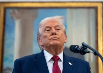 رئيسة الاستخبارات البريطانية تحذر من دخول العالم مرحلة «بين السلم والحرب»