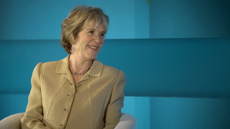 هانا روتشيلد: لم أكن على علم بخطط خلافة والدي إلا بعد وفاته