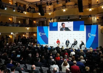 تايوان تبلغ واشنطن باستحالة نقل جزء كبير من سلاسل توريد أشباه الموصلات إلى الولايات المتحدة