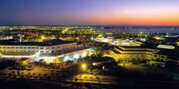 ميناء تشابهار الإيراني يتقدم كمحور رئيسي في ممر تجاري أوراسي جديد