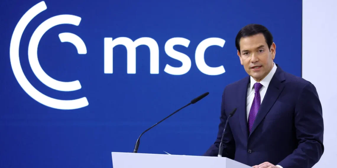 واشنطن وبكين تؤكدان إدارة التنافس الاستراتيجي رغم تبادل الانتقادات في ميونيخ