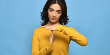 واشنطن وبكين تؤكدان إدارة التنافس الاستراتيجي رغم تبادل الانتقادات في ميونيخ