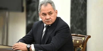 شويغو يحذر من استبدال المشغل الروسي لسكك حديد أرمينيا