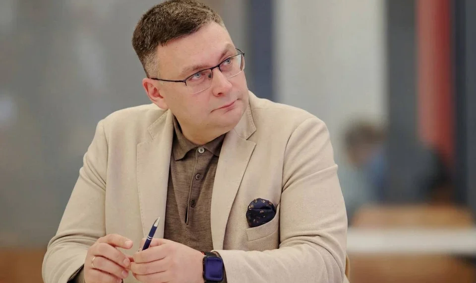 محكمة موسكو تأمر بحبس مسؤول بارز في قطاع التعليم بتهمة اختلاس واسع النطاق