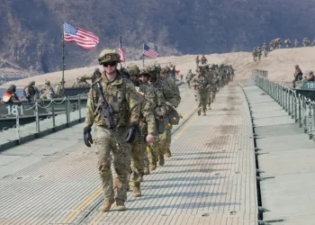 نائب روسي ينتقد زيارة زيلينسكي للسعودية ويحذر من تداعيات اقتصادية عالمية للحرب