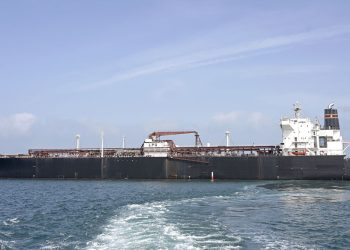 وفاة الممثل ولاعب الفنون القتالية تشاك نوريس عن 86 عامًا