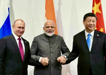 محلل: «التحول شرقًا» ساعد روسيا تكتيكيًا لكنه لا يعوض أوروبا استراتيجيًا