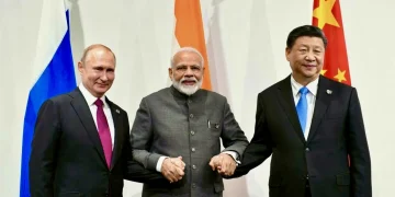 محلل: «التحول شرقًا» ساعد روسيا تكتيكيًا لكنه لا يعوض أوروبا استراتيجيًا