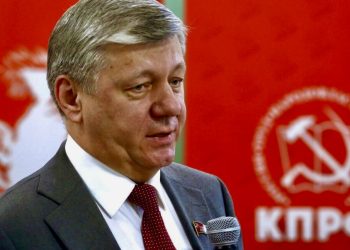 قيادي في الحزب الشيوعي الروسي ينتقد تصاعد الخطاب المعادي للشيوعية قبل الانتخابات