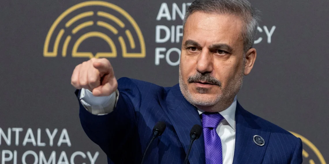 فوز رومن راديف في الانتخابات المبكرة ببلغاريا يعيد النقاش حول توجهات صوفيا داخل الاتحاد الأوروبي