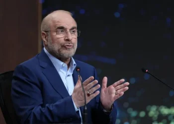 لقاء فانس وقاليباف في إسلام آباد قد يشكل لحظة تاريخية بين واشنطن وطهران