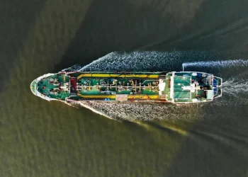 نهاية عهد أوربان بعد 16 عاماً وفوز تاريخي لحزب «تيسا» في انتخابات المجر