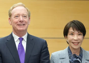 ترامب يقيل بام بوندي ويعين تود بلانش قائماً بأعمال وزير العدل