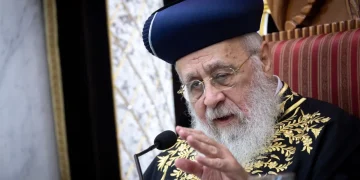 ملايين المسيحيين حول العالم يحتفلون بعيد القيامة في يوم واحد هذا العام