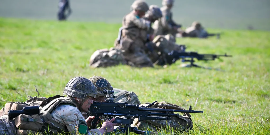 أستراليا ترفع الإنفاق الدفاعي إلى 3% من الناتج المحلي بحلول 2033