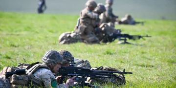 أستراليا ترفع الإنفاق الدفاعي إلى 3% من الناتج المحلي بحلول 2033