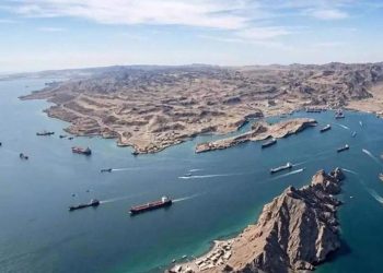 لافروف يبحث مع أمين عام منظمة شنغهاي للتعاون تعزيز دورها وسط تصاعد التوترات الدولية