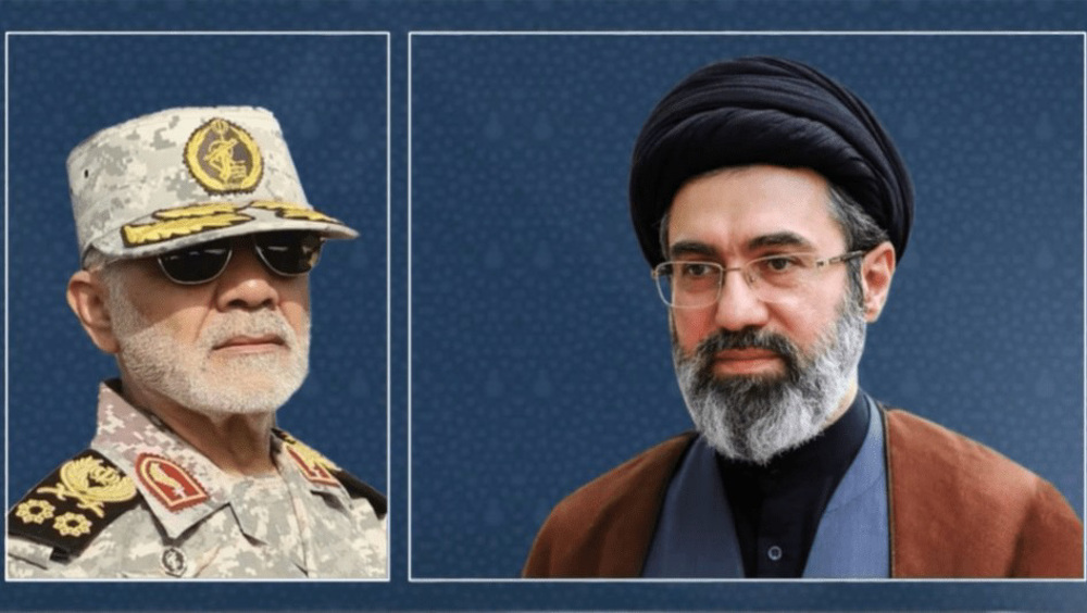 القيادة العسكرية الإيرانية تؤكد لخامنئي جاهزية القوات للرد على أي هجوم