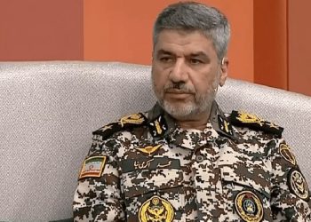 الجيش الإيراني: سنعزز قدراتنا الدفاعية خلال تنفيذ الاتفاق مع واشنطن وأي خرق سيواجه برد حاسم