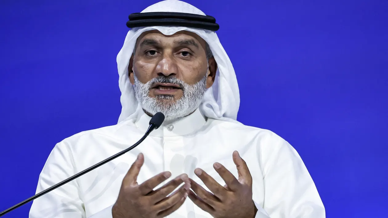 أوبك ترفض توقعات وكالة الطاقة الدولية بشأن فائض نفطي عالمي وتحذر من زيادة تقلبات الأسواق