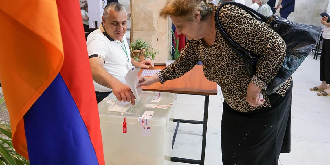 المعارضة الأرمنية تطعن في نتائج انتخابات البرلمان