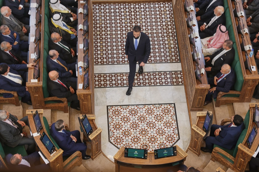 البرلمان السوري يعقد أولى جلساته بعد الإطاحة ببشار الأسد