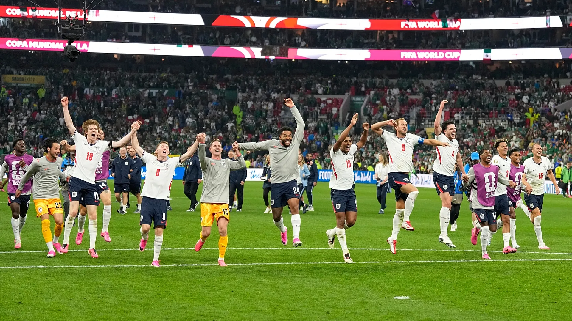 إنجلترا تقصي المكسيك من كأس العالم وتضرب موعداً مع النرويج في ربع النهائي