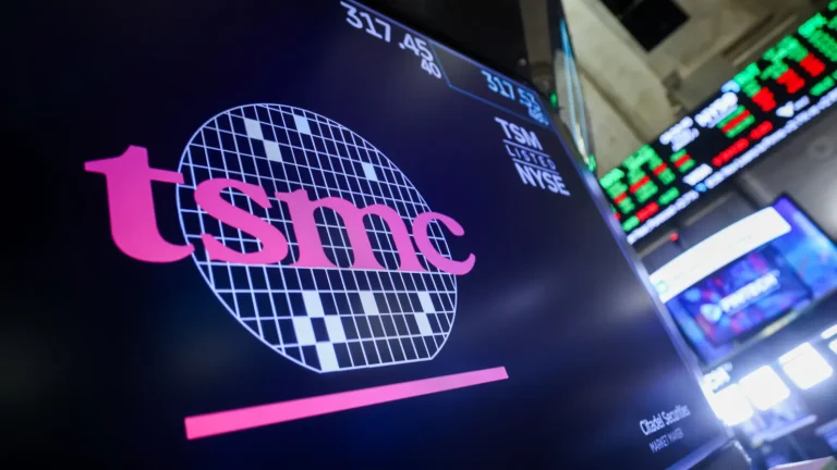إيرادات «تي إس إم سي» تقفز 68% في يونيو بدعم الطلب على رقائق الذكاء الاصطناعي