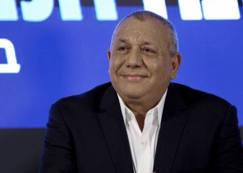 إيزنكوت.. أكبر تهديد سياسي لنتنياهو