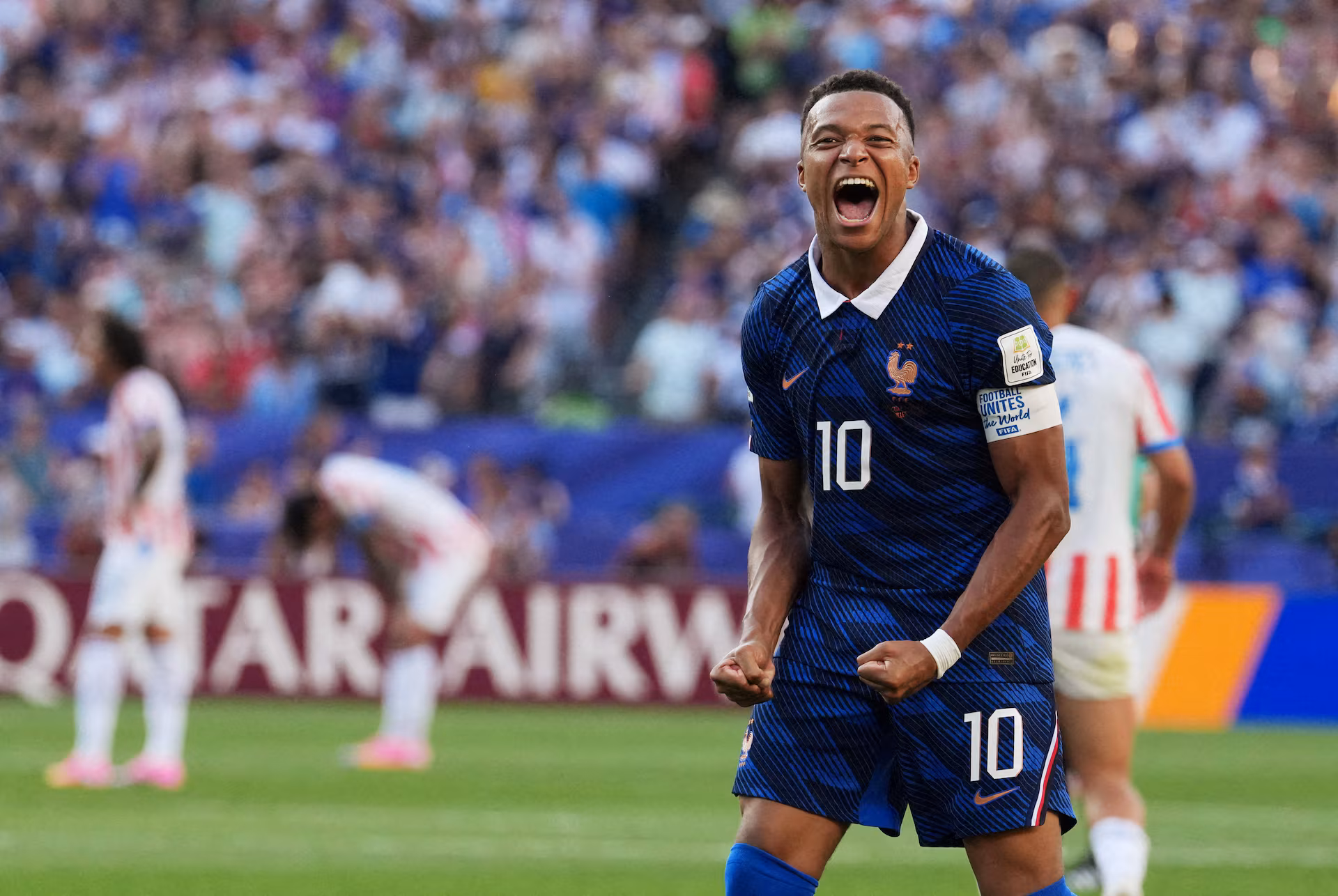 مبابي يرد على تصريحات عنصرية لسيناتورة باراغواي بعد فوز فرنسا في كأس العالم