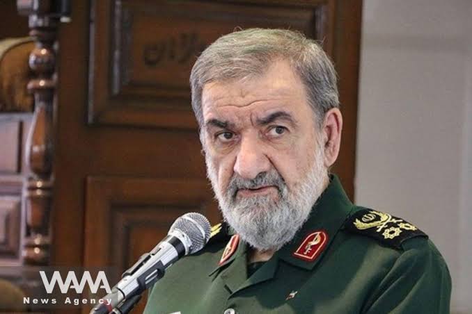 إيران تهدد باستهداف منشآت أمريكية وتؤكد أنها ستحدد موعد إنهاء المواجهة مع واشنطن